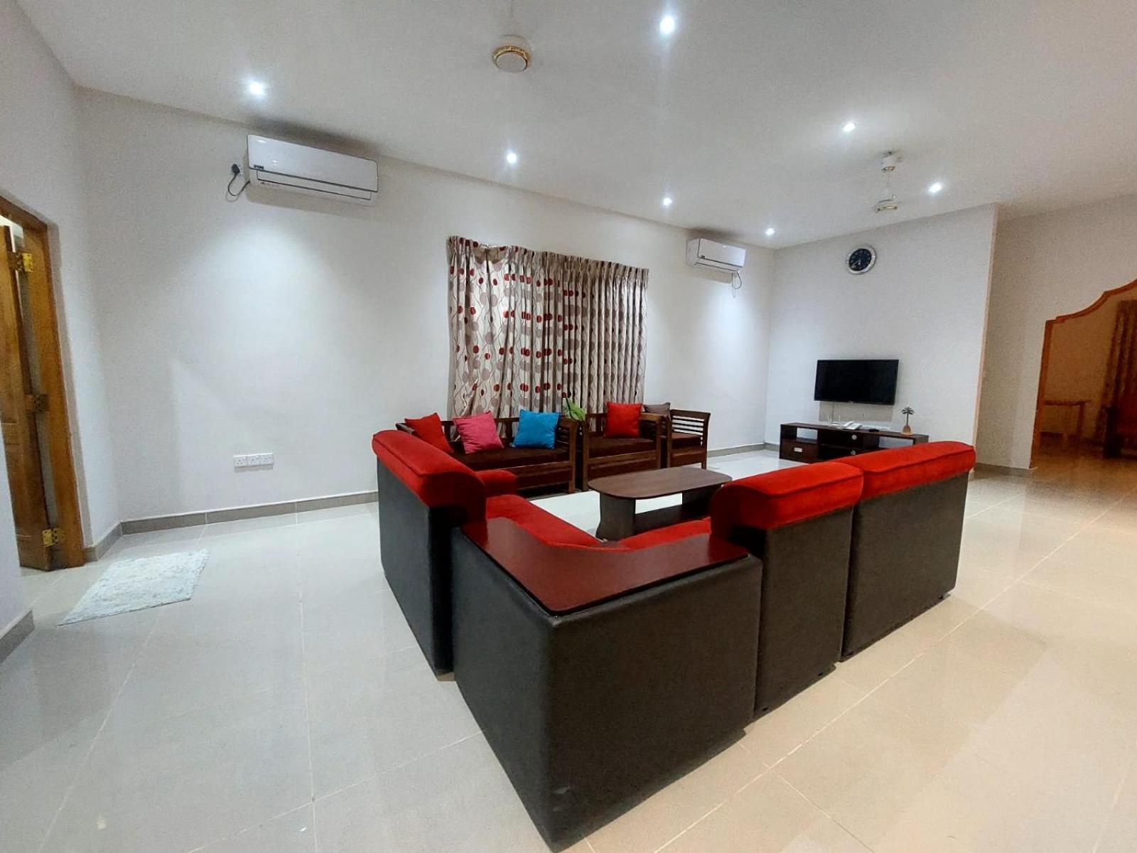 Havana Club Resort Trincomalee Exterior photo
