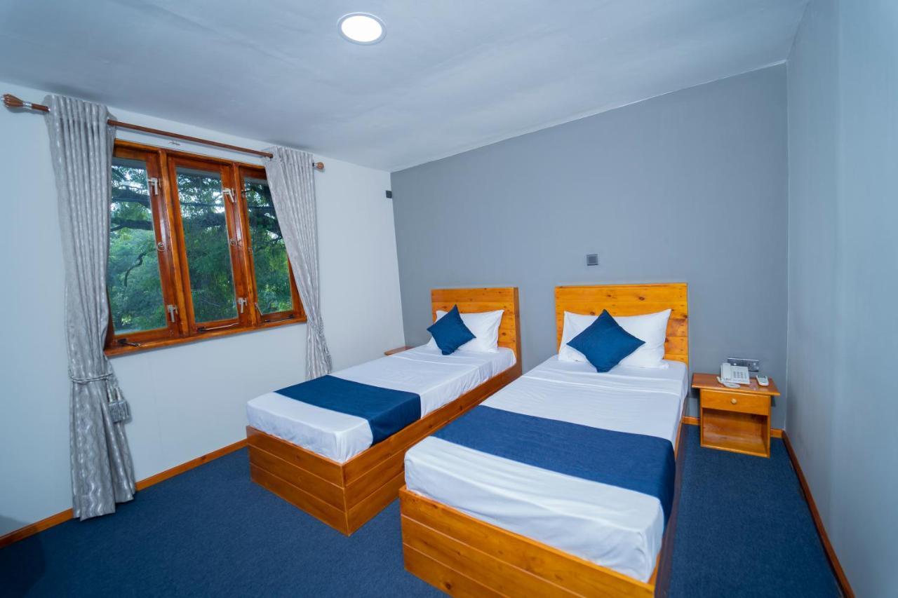 Havana Club Resort Trincomalee Exterior photo