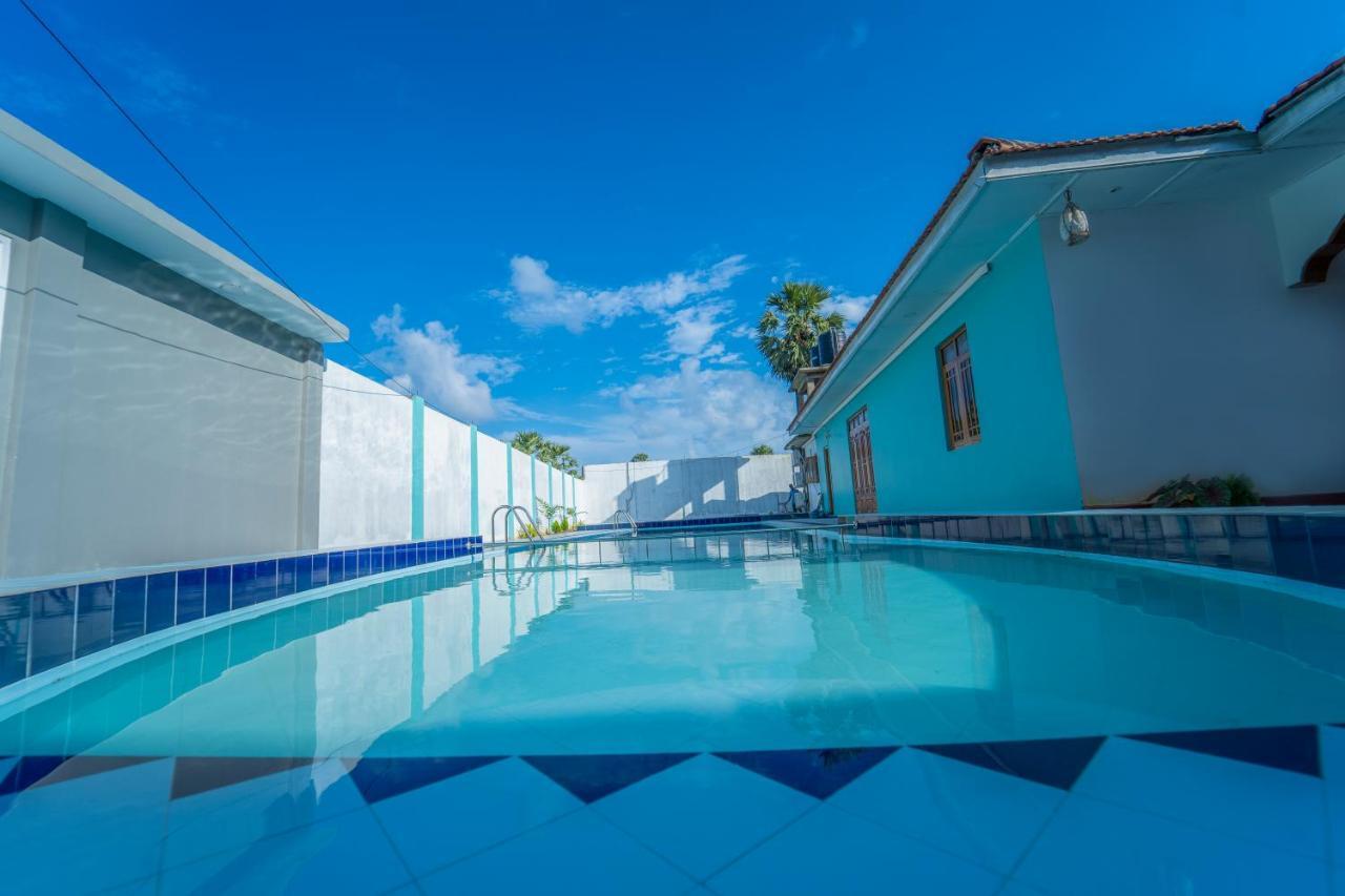 Havana Club Resort Trincomalee Exterior photo